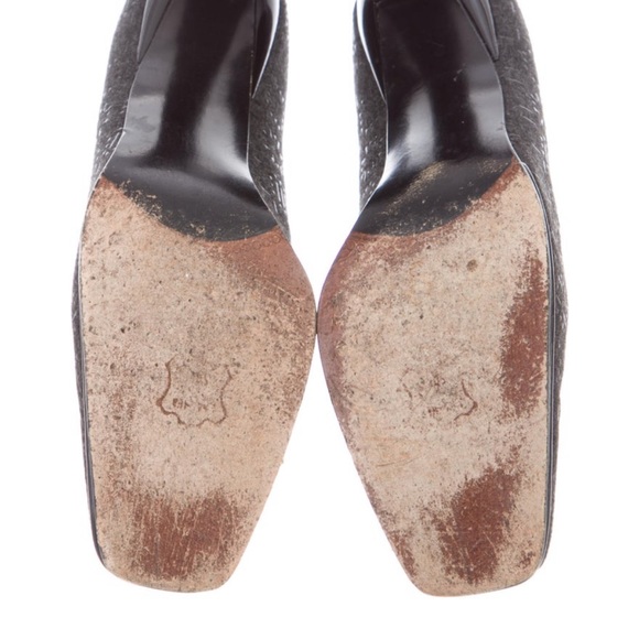 Stuart Weitzman Textured Pumps - Picture 6 of 6